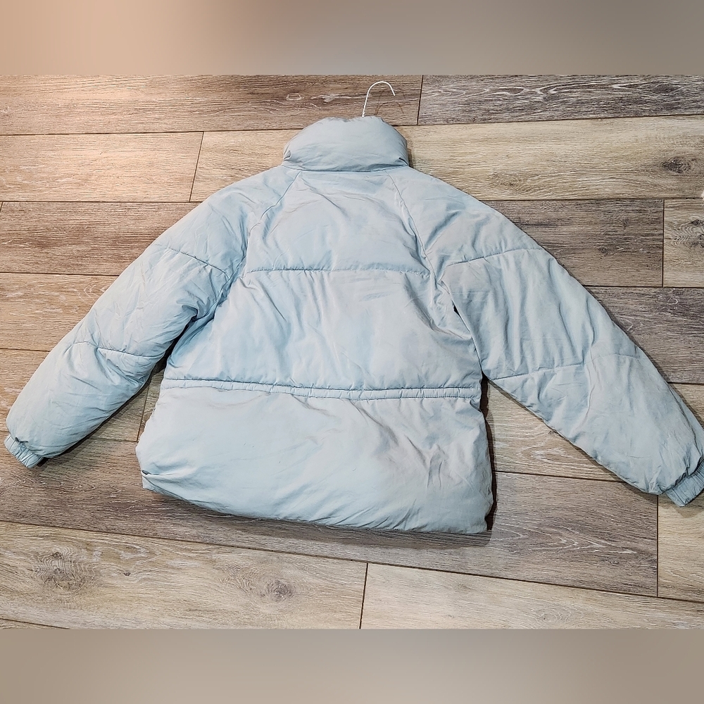 Urban Outfitters Light Blue Puffer Jacket Size Xsmall - Picture 3 of 10